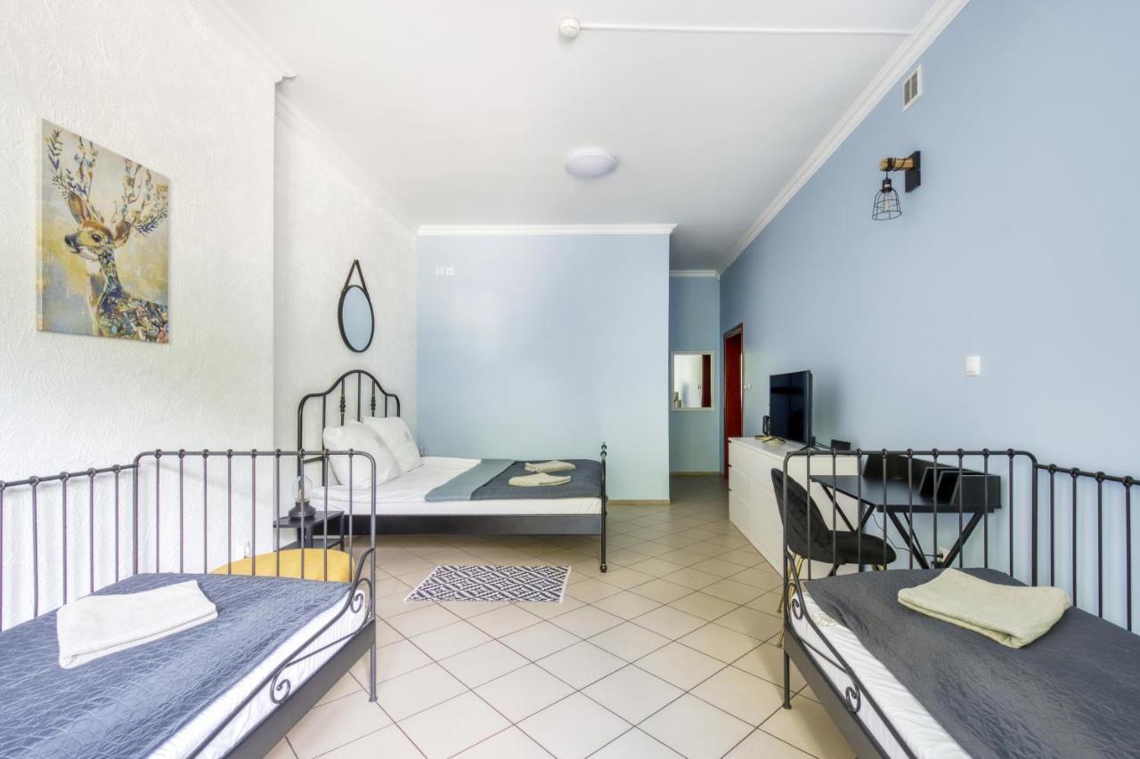 Hostel Krokodyl-Stara Praga Warsaw Exterior photo
